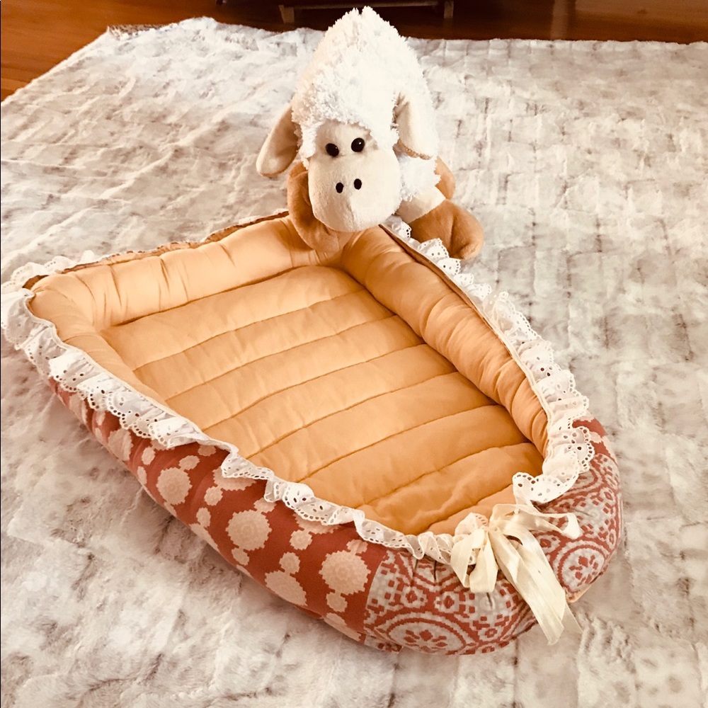 Baby Nest